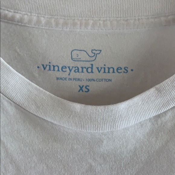 Men’s Vineyard Vines short sleeve tee. - Picture 4 of 4